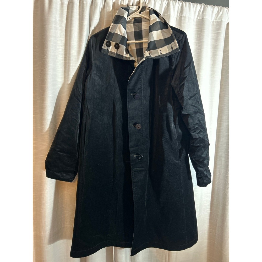 Saks Fifth avenue reversible rain jacket